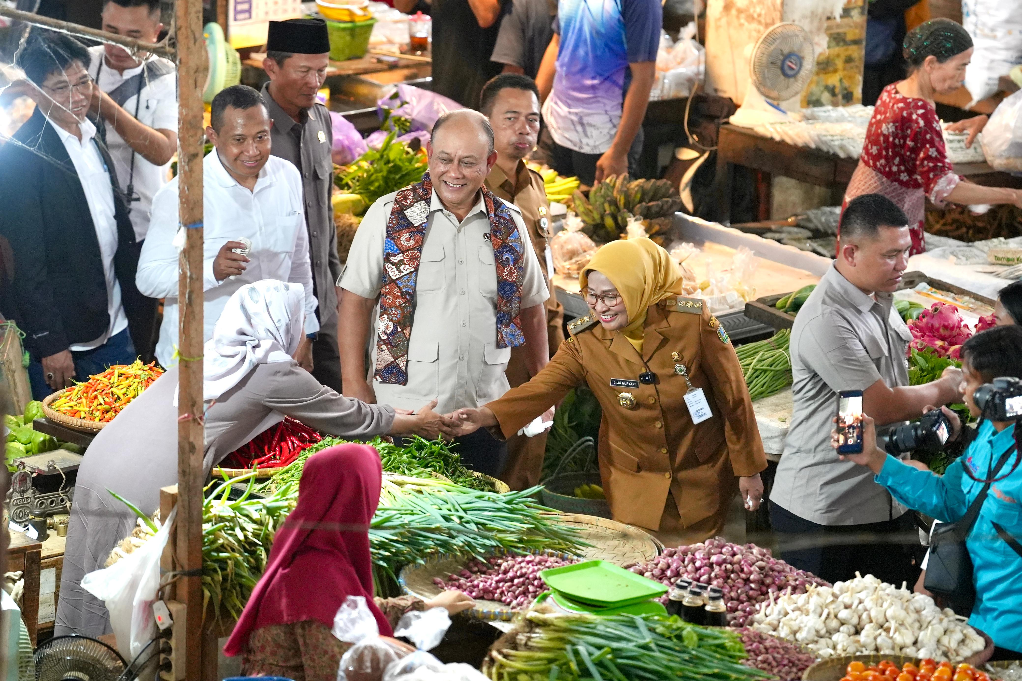 Fasilitas Perekonomian Kabupaten Kebumen: Menggerakkan Pertumbuhan, Menguatkan Ekonomi Kerakyatan