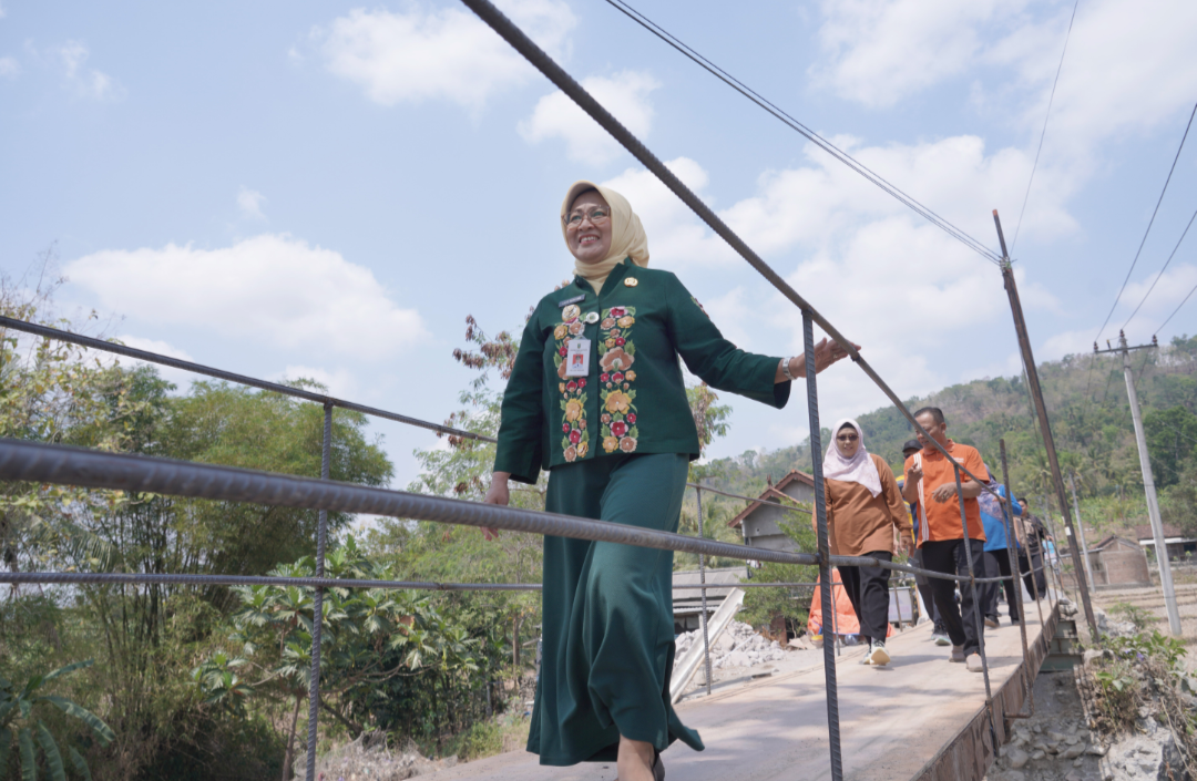 Pembangunan Jembatan Klanthong Tembono-Peniron Dimulai, Sediakan Jembatan Darurat untuk Roda Dua