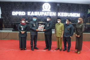 Penyampaian Rekomendasi Terhadap LKPJ Bupati, DPRD Minta SiLPA 2020 Dioptimalkan Untuk Infrastruktur