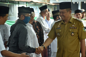 Resmikan Masjid, Bupati Ajak Makmurkan Masjid