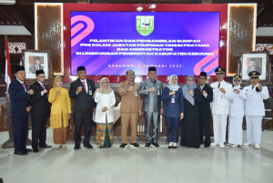 8 Pejabat di Lingkup Pemkab Kebumen Dilantik, Dua Di Antaranya Eselon II