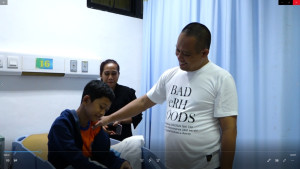 Bupati Kebumen Jenguk Korban Laka Truk di Giritirto, Berharap Kejadian ini Tak Terulang