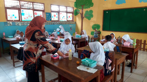 Uji Coba Makan Siang Gratis di Kebumen Dilaksanakan di Dua Kecamatan