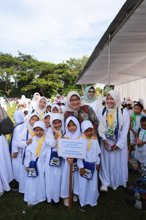Lebih dari 3000 Anak-anak TK di Kebumen Ikut Manasik Haji