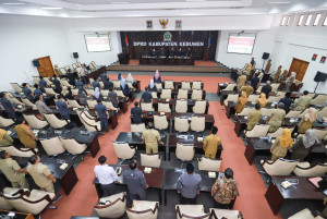 Raperda Perubahan APBD 2025  Pemkab Kebumen Sebesar Rp2.9 Triliun