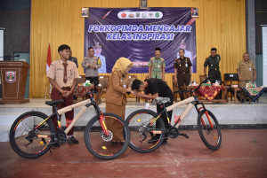 Sinergi Pendidikan dan Pemerintahan Kebumen : Forkopimda Ajak Siswa SMAN 2 Kebumen Berani Bermimpi dan Berprestasi