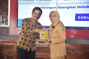 Pemkab Kebumen dan PGRI Gelar Dialog Pendidikan, Teguhkan Komitmen Bangun SDM Berkualitas