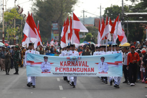 Karnaval Pembangunan HUT ke-80 Republik Indonesia, Kebumen Tampilkan 107 Kontingen Kreatif