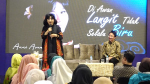 Perancang Ternama Anne Avantie Hadirkan Motivasi Bagi Pelaku Usaha di Kebumen Fest 2025
