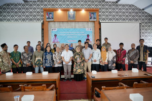 Pemkab Kebumen Lepas 10 Putra-Putri Terbaik Penerima Beasiswa Universitas Pertamina 2025