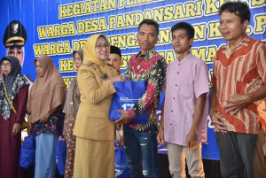 HUT ke-17, PT BPR BKK Kebumen Gelar Bakti Sosial: Ada Pembagian 1.100 Paket Sembako, Sunatan Massal, dan Pengobatan Gratis