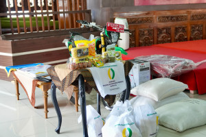 Bapanas Salurkan Bantuan Pangan IPKP Tahun 2025 untuk 2.400 Warga Kebumen