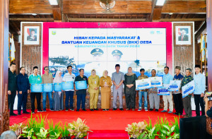 Pemkab Kebumen Salurkan Hibah dan BKK Total Rp22,366 Miliar, Sasar 48 Desa dan Masyarakat