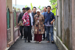 Bupati Lilis Apresiasi Kepedulian Amelia Anggraini terhadap Pembangunan Desa di Kebumen